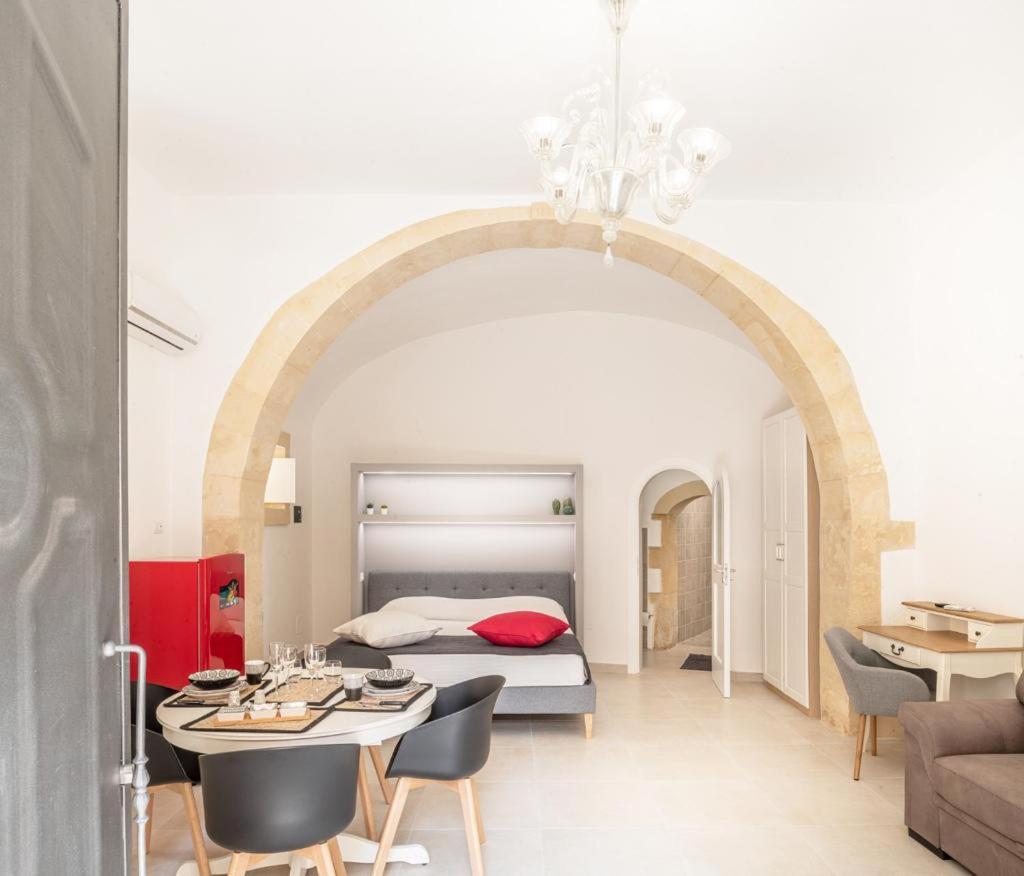 Esperia Luxury Suite & Apartment Noto Extérieur photo
